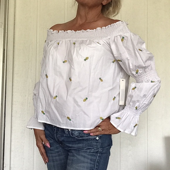 NWT BISHOP + YOUNG PINEAPPLE PRINT OFF THE SHOULDER TOP SIZE MEDIUM - Picture 5 of 14